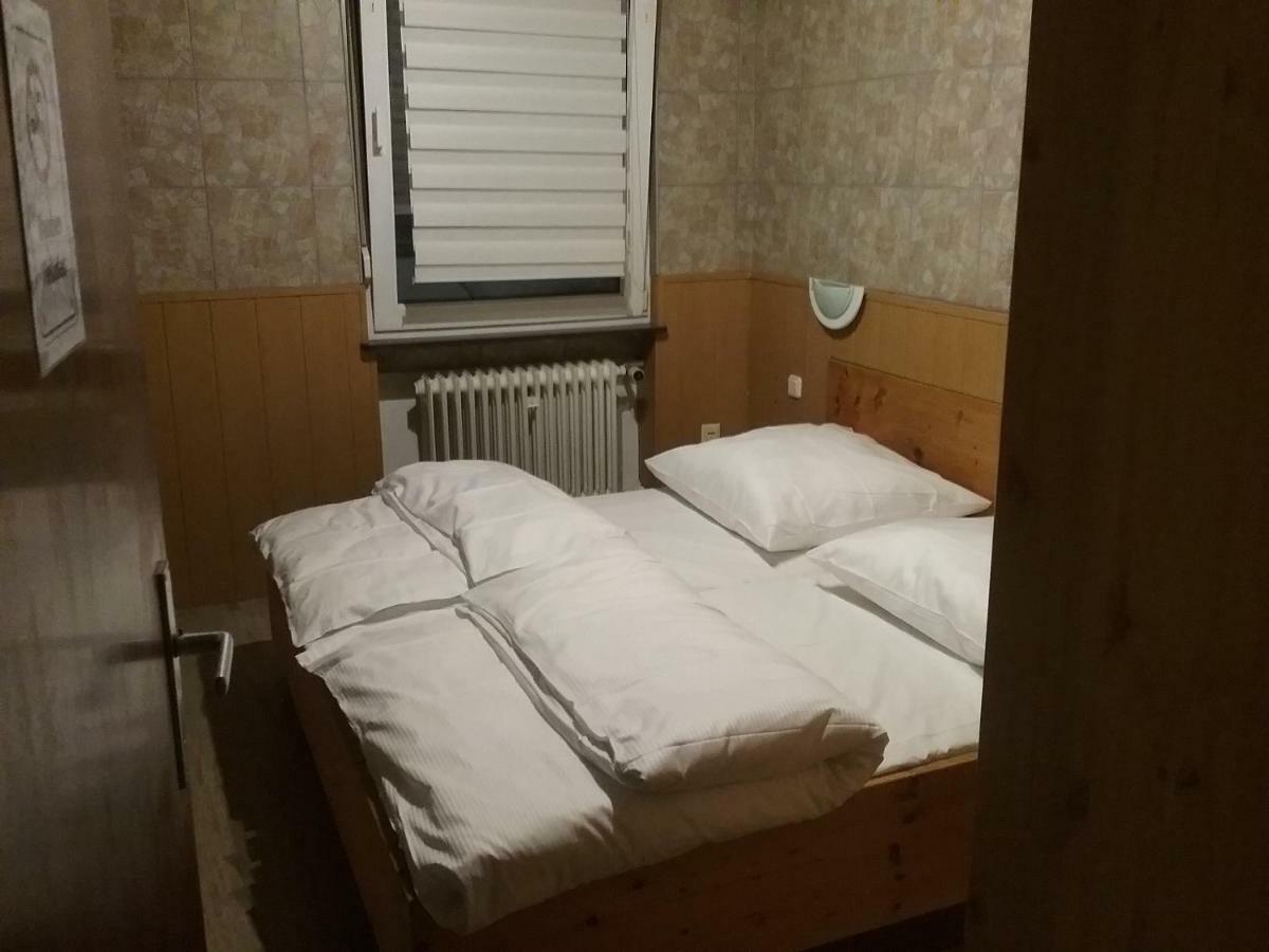 See Lord Hotel Kaiserslautern Bagian luar foto